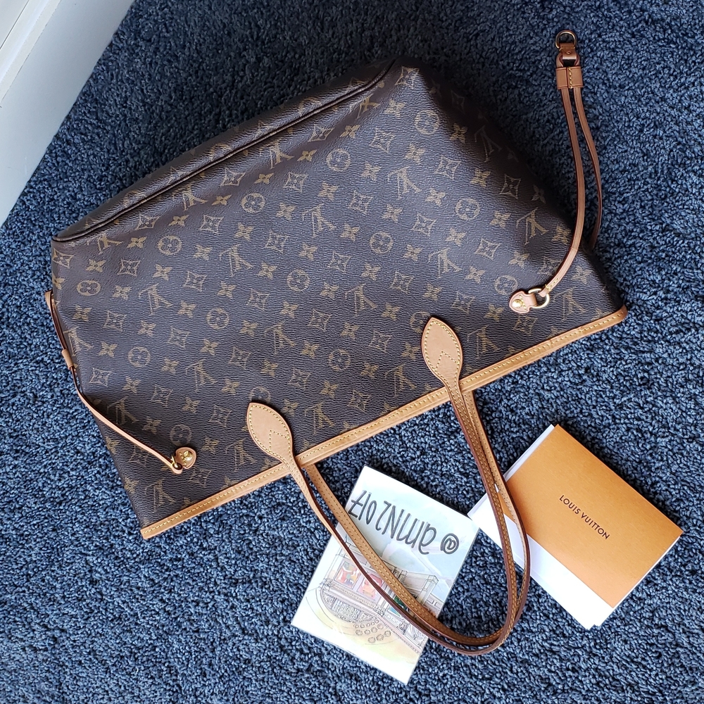 Louis Vuitton Monogram Neverfull MM Beige